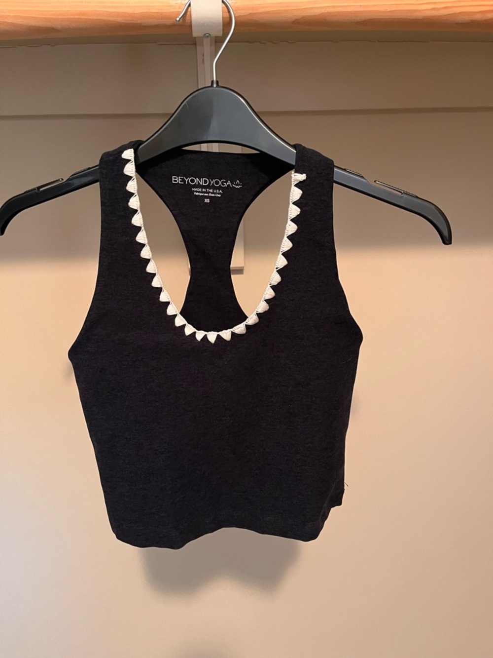 Beyond Yoga Black Spacedye Racerback Tank with Cream Trim